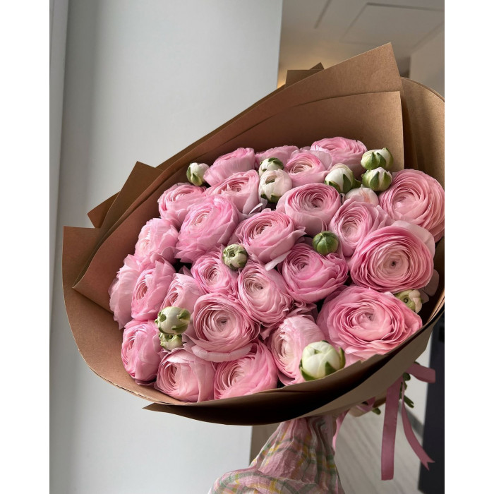 Ранункулюсы в Текели